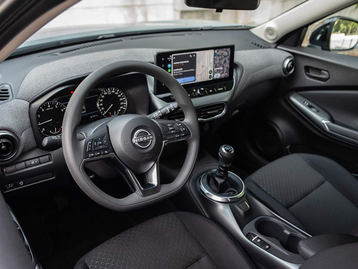 Nissan Juke 1.0 DIG-T Acenta+ — foto 12